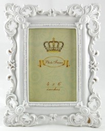 Photo Frame Antique Look White 4" x 6" 