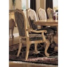 Perla Carver Chair